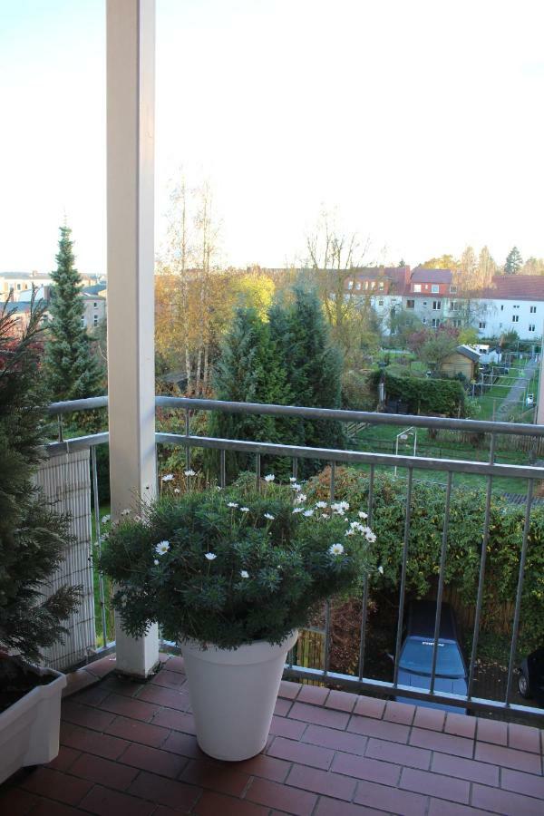 Von-Thuenen Appartement Schwerin  Buitenkant foto